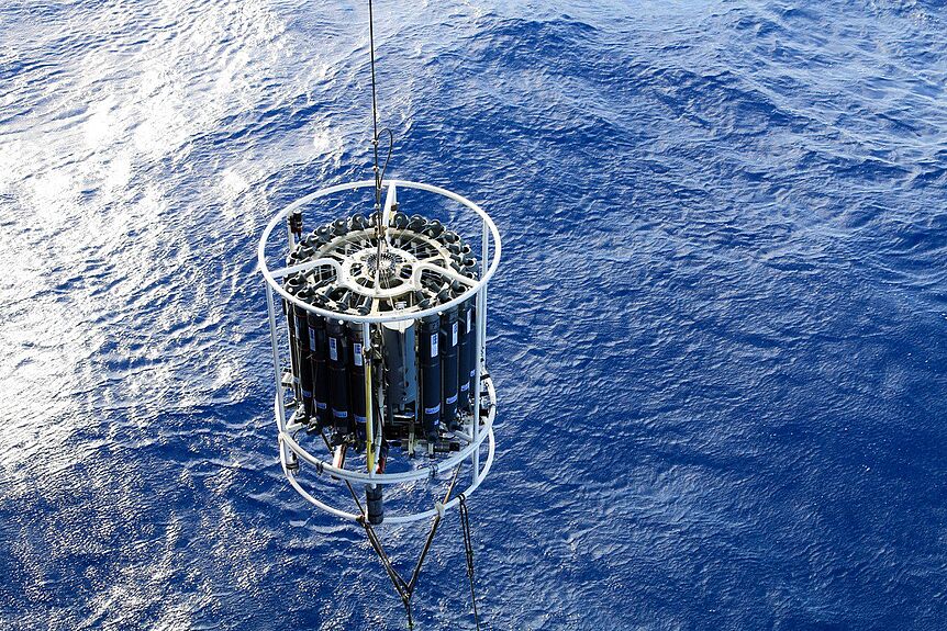 Picture of a CTD-rosette sampler, a device used for water sampling in deep waters